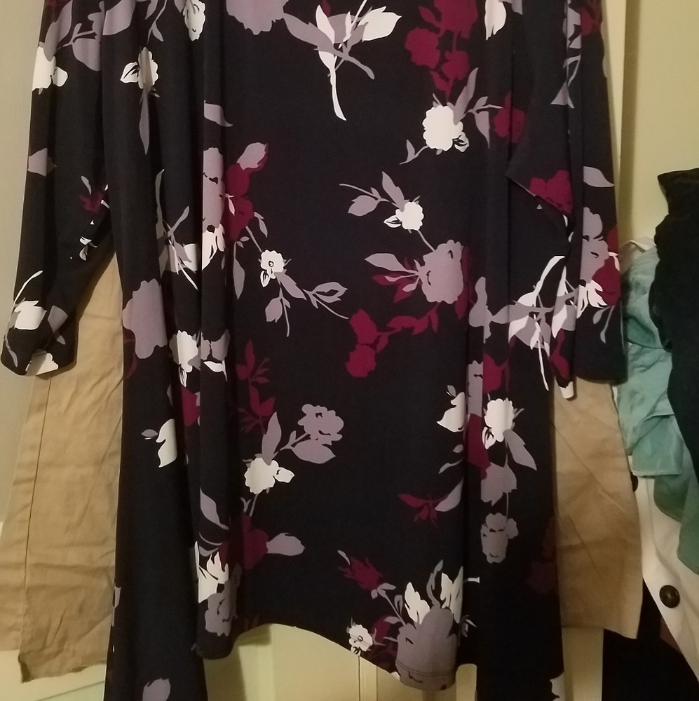 Tunic - Picture 2 of 3